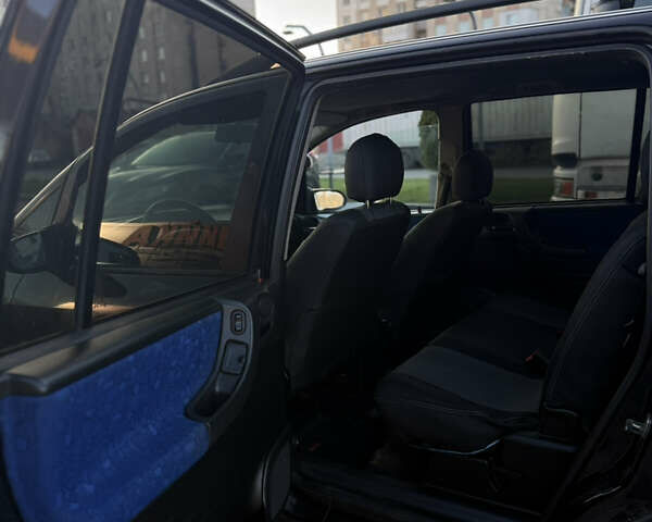 Чорний Опель Зафіра, об'ємом двигуна 2.2 л та пробігом 343 тис. км за 2299 $, фото 15 на Automoto.ua