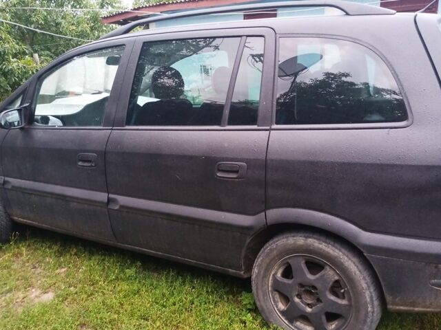 Черный Опель Зафира, объемом двигателя 1.8 л и пробегом 250 тыс. км за 1000 $, фото 3 на Automoto.ua