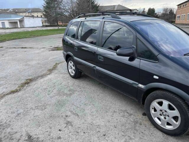 Чорний Опель Зафіра, об'ємом двигуна 2 л та пробігом 356 тис. км за 3455 $, фото 3 на Automoto.ua