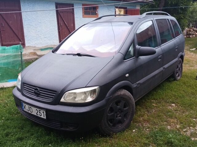 Черный Опель Зафира, объемом двигателя 1.8 л и пробегом 250 тыс. км за 1100 $, фото 1 на Automoto.ua