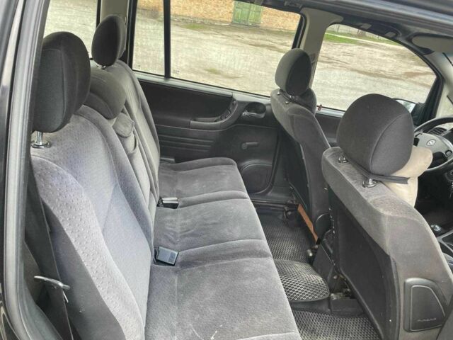 Чорний Опель Зафіра, об'ємом двигуна 2 л та пробігом 356 тис. км за 3455 $, фото 15 на Automoto.ua