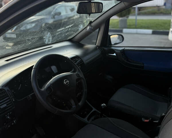 Чорний Опель Зафіра, об'ємом двигуна 2.2 л та пробігом 343 тис. км за 2299 $, фото 8 на Automoto.ua