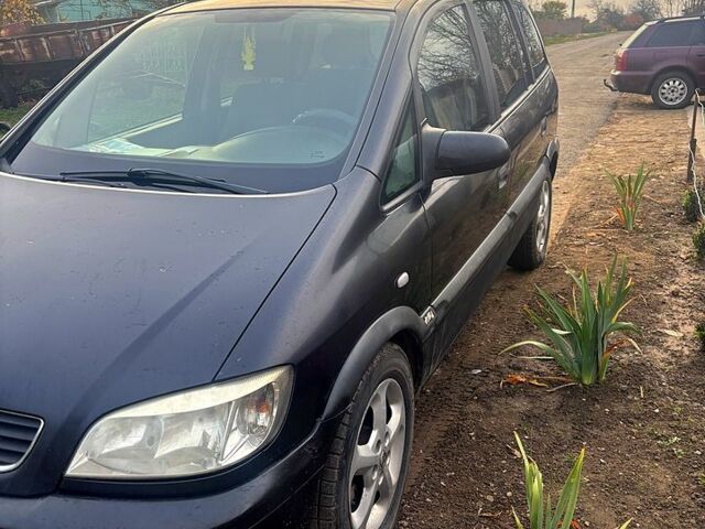 Черный Опель Зафира, объемом двигателя 2 л и пробегом 0 тыс. км за 2800 $, фото 2 на Automoto.ua