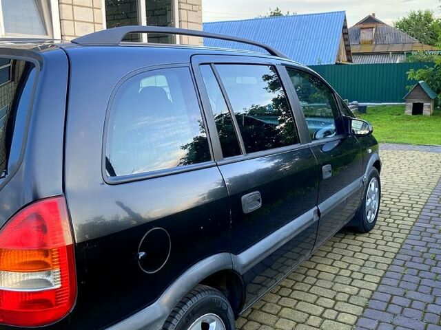 Чорний Опель Зафіра, об'ємом двигуна 2 л та пробігом 355 тис. км за 4000 $, фото 6 на Automoto.ua