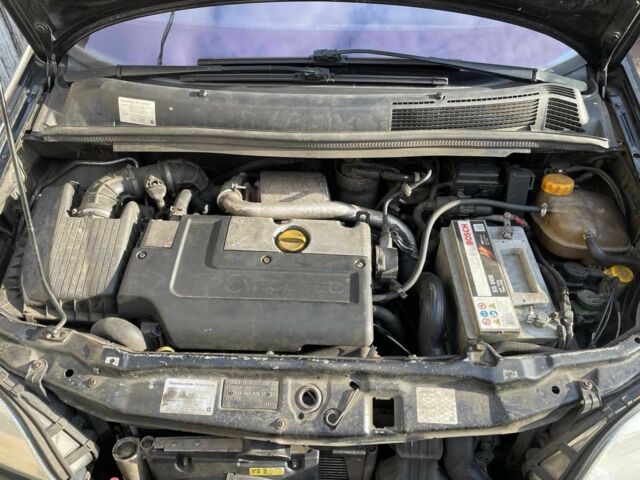 Чорний Опель Зафіра, об'ємом двигуна 2 л та пробігом 356 тис. км за 3455 $, фото 16 на Automoto.ua