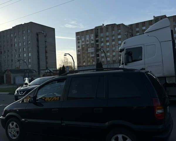 Черный Опель Зафира, объемом двигателя 2.2 л и пробегом 343 тыс. км за 3399 $, фото 5 на Automoto.ua