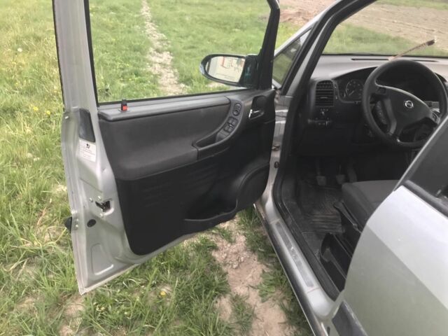 Черный Опель Зафира, объемом двигателя 2.2 л и пробегом 300 тыс. км за 700 $, фото 3 на Automoto.ua