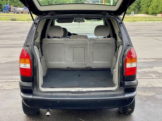 Черный Опель Зафира, объемом двигателя 2 л и пробегом 250 тыс. км за 2999 $, фото 12 на Automoto.ua