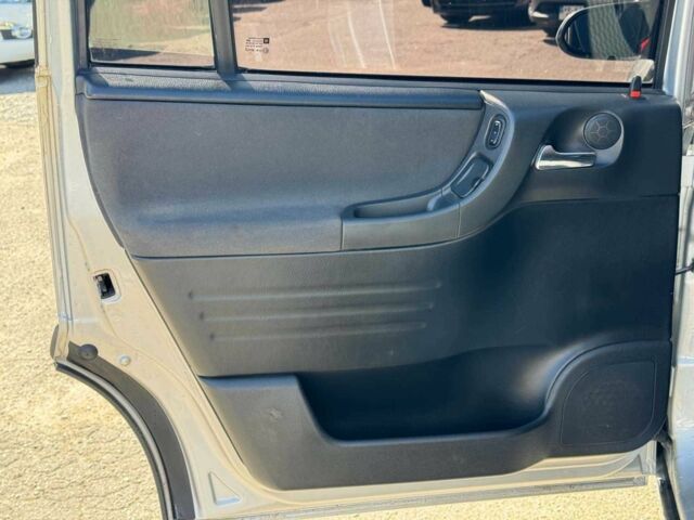 Черный Опель Зафира, объемом двигателя 1.8 л и пробегом 194 тыс. км за 4790 $, фото 21 на Automoto.ua