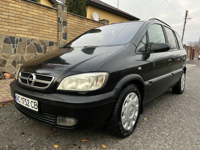 Черный Опель Зафира, объемом двигателя 2.2 л и пробегом 270 тыс. км за 3100 $, фото 5 на Automoto.ua