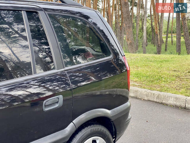 Чорний Опель Зафіра, об'ємом двигуна 2 л та пробігом 250 тис. км за 2999 $, фото 9 на Automoto.ua