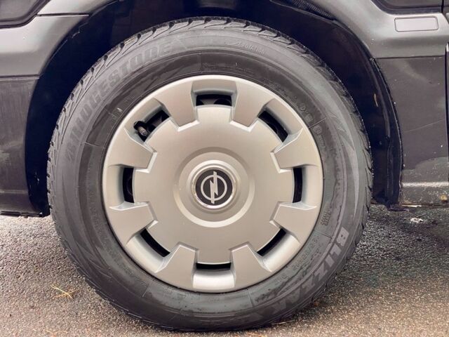 Черный Опель Зафира, объемом двигателя 2 л и пробегом 250 тыс. км за 2999 $, фото 7 на Automoto.ua