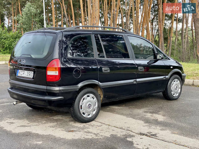 Чорний Опель Зафіра, об'ємом двигуна 2 л та пробігом 250 тис. км за 2999 $, фото 36 на Automoto.ua