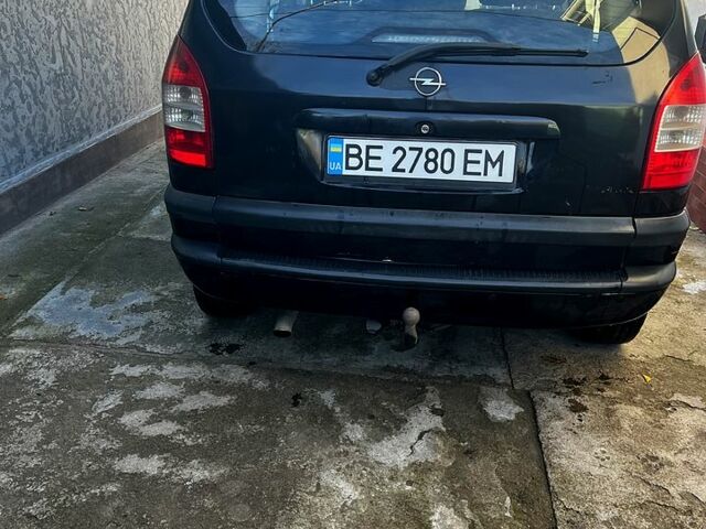 Черный Опель Зафира, объемом двигателя 2 л и пробегом 0 тыс. км за 3200 $, фото 2 на Automoto.ua