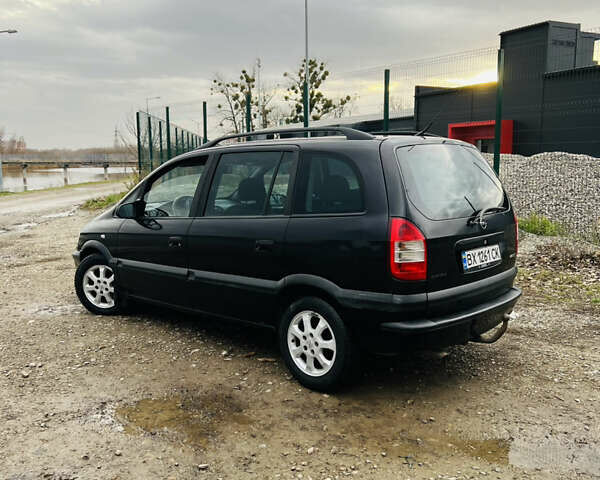 Чорний Опель Зафіра, об'ємом двигуна 2 л та пробігом 352 тис. км за 4500 $, фото 3 на Automoto.ua