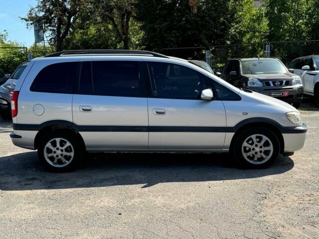 Черный Опель Зафира, объемом двигателя 1.8 л и пробегом 194 тыс. км за 4790 $, фото 3 на Automoto.ua