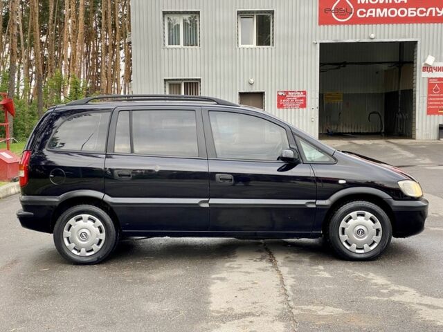 Черный Опель Зафира, объемом двигателя 2 л и пробегом 250 тыс. км за 2999 $, фото 2 на Automoto.ua