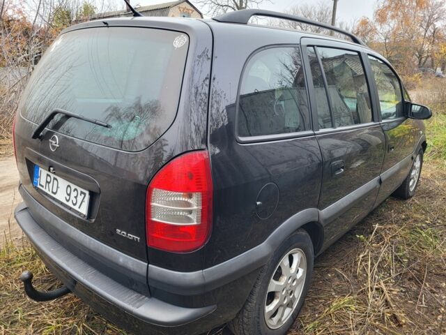 Чорний Опель Зафіра, об'ємом двигуна 2 л та пробігом 281 тис. км за 2500 $, фото 4 на Automoto.ua