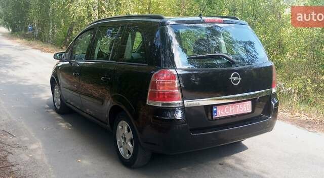Чорний Опель Зафіра, об'ємом двигуна 1.6 л та пробігом 256 тис. км за 4800 $, фото 8 на Automoto.ua