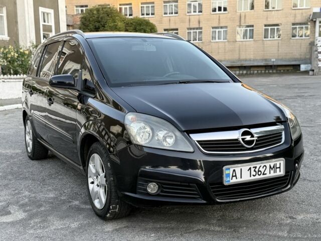 Чорний Опель Зафіра, об'ємом двигуна 1.6 л та пробігом 250 тис. км за 4450 $, фото 8 на Automoto.ua