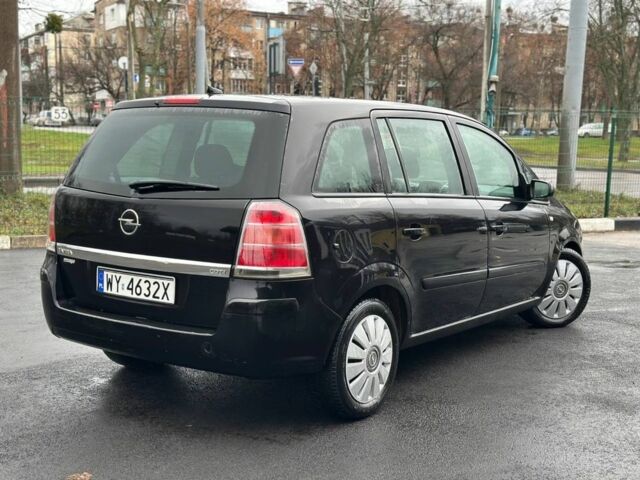 Чорний Опель Зафіра, об'ємом двигуна 1.9 л та пробігом 123 тис. км за 2400 $, фото 2 на Automoto.ua