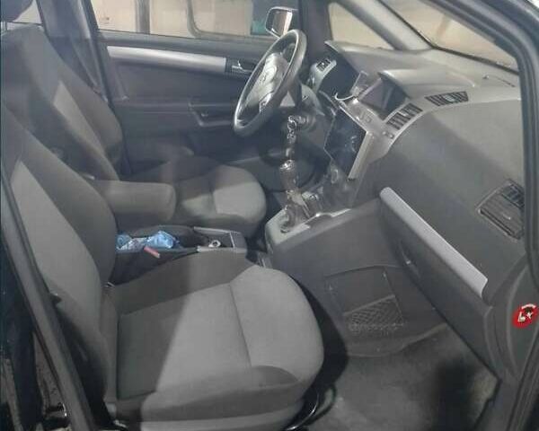 Опель Зафира 2005 в Вольногорске на Automoto.ua Черный Опель Зафира, объемом двигателя 2.2 л и пробегом 250 тыс. км за 5000 $, фото 3 на Automoto.ua