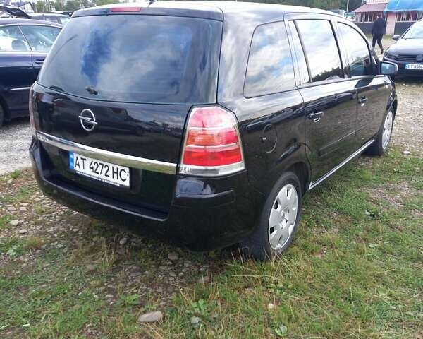 Чорний Опель Зафіра, об'ємом двигуна 1.6 л та пробігом 200 тис. км за 5350 $, фото 3 на Automoto.ua