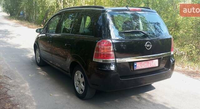 Чорний Опель Зафіра, об'ємом двигуна 1.6 л та пробігом 256 тис. км за 4800 $, фото 13 на Automoto.ua