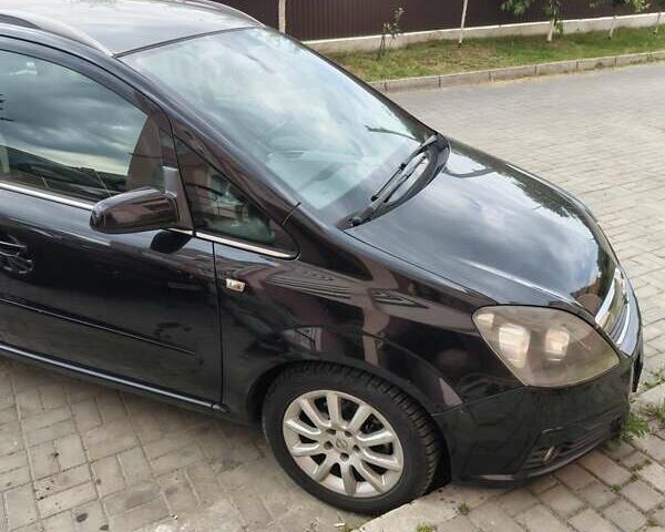 Чорний Опель Зафіра, об'ємом двигуна 1.6 л та пробігом 210 тис. км за 5100 $, фото 3 на Automoto.ua