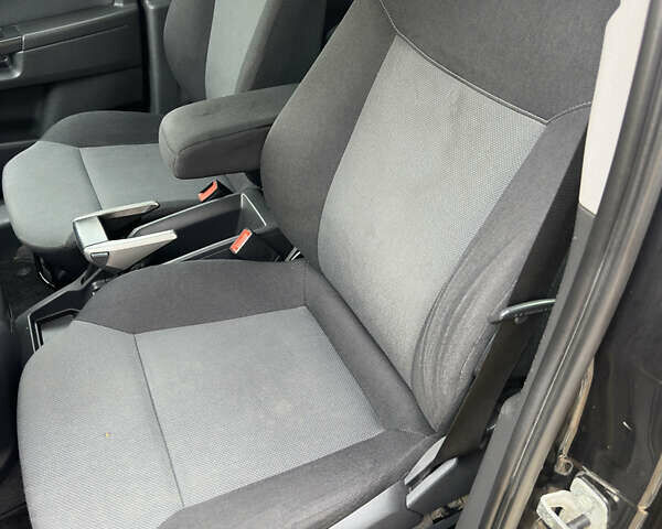 Черный Опель Зафира, объемом двигателя 1.8 л и пробегом 167 тыс. км за 5300 $, фото 16 на Automoto.ua