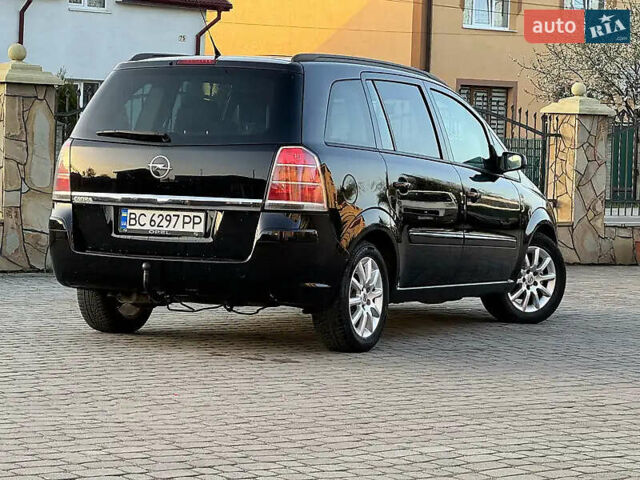 Чорний Опель Зафіра, об'ємом двигуна 1.6 л та пробігом 220 тис. км за 4850 $, фото 7 на Automoto.ua