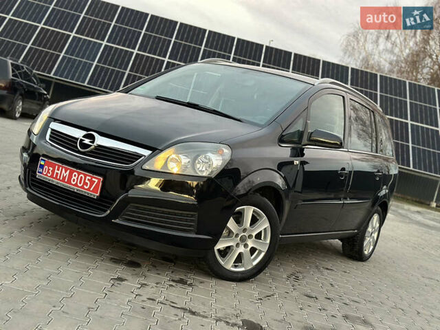 Черный Опель Зафира, объемом двигателя 1.6 л и пробегом 194 тыс. км за 5300 $, фото 158 на Automoto.ua