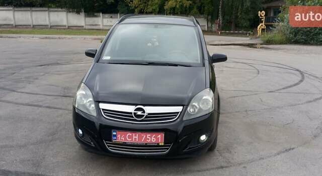 Черный Опель Зафира, объемом двигателя 1.8 л и пробегом 225 тыс. км за 5400 $, фото 15 на Automoto.ua