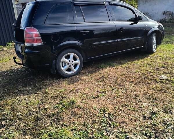 Черный Опель Зафира, объемом двигателя 1.91 л и пробегом 264 тыс. км за 5200 $, фото 10 на Automoto.ua