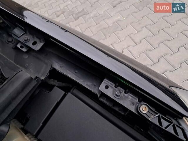 Черный Опель Зафира, объемом двигателя 1.8 л и пробегом 275 тыс. км за 5450 $, фото 72 на Automoto.ua