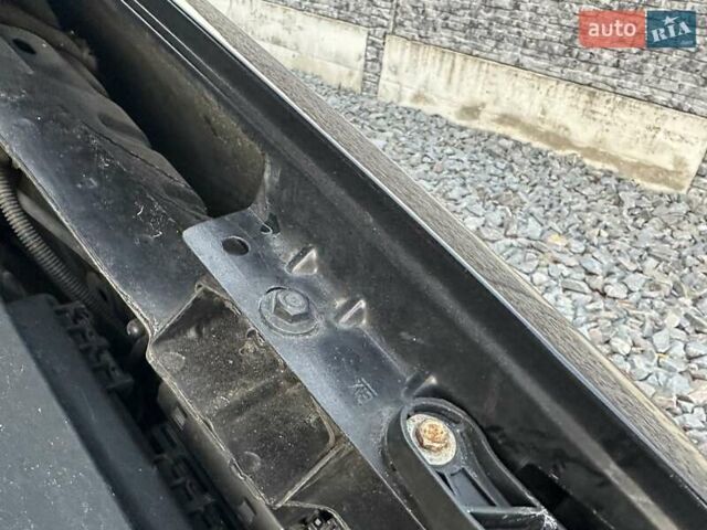 Черный Опель Зафира, объемом двигателя 1.8 л и пробегом 242 тыс. км за 5350 $, фото 83 на Automoto.ua