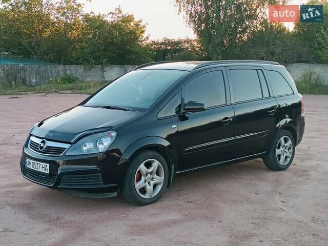 Черный Опель Зафира, объемом двигателя 1.8 л и пробегом 227 тыс. км за 5300 $, фото 8 на Automoto.ua