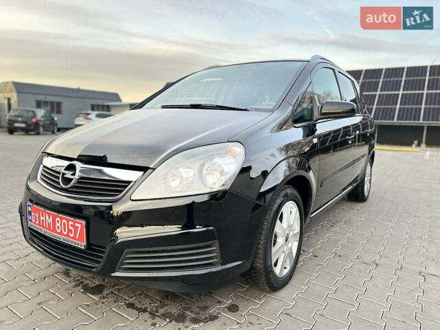 Черный Опель Зафира, объемом двигателя 1.6 л и пробегом 194 тыс. км за 5300 $, фото 15 на Automoto.ua