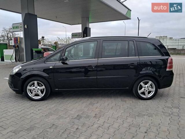 Черный Опель Зафира, объемом двигателя 1.8 л и пробегом 275 тыс. км за 5450 $, фото 20 на Automoto.ua