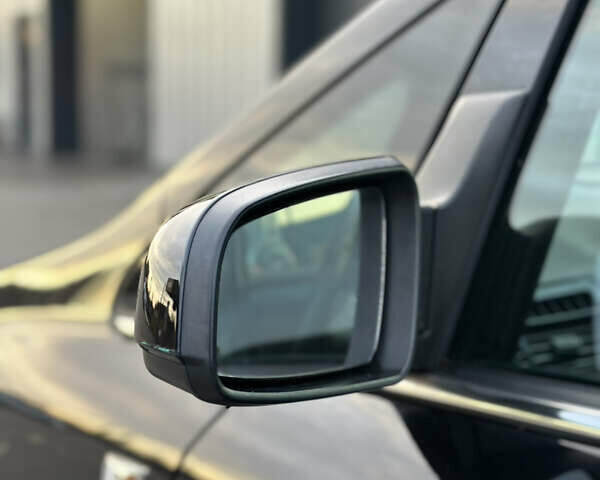 Черный Опель Зафира, объемом двигателя 1.6 л и пробегом 194 тыс. км за 5300 $, фото 31 на Automoto.ua