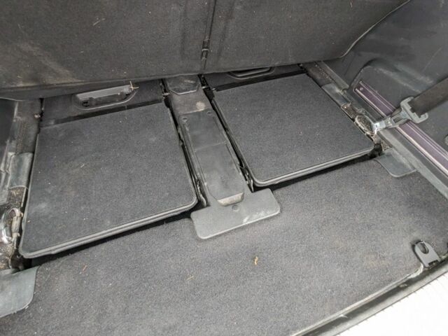 Черный Опель Зафира, объемом двигателя 0 л и пробегом 305 тыс. км за 2700 $, фото 5 на Automoto.ua