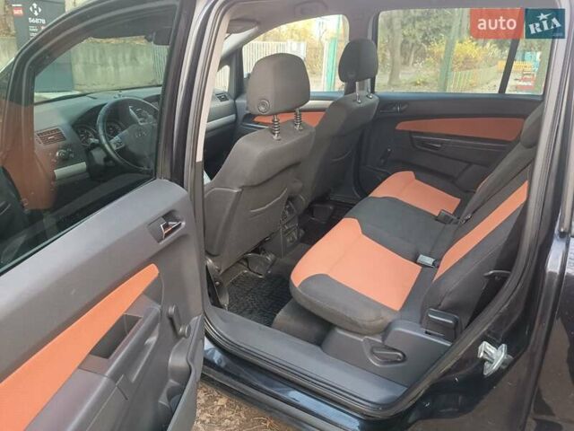 Черный Опель Зафира, объемом двигателя 1.91 л и пробегом 311 тыс. км за 5550 $, фото 5 на Automoto.ua