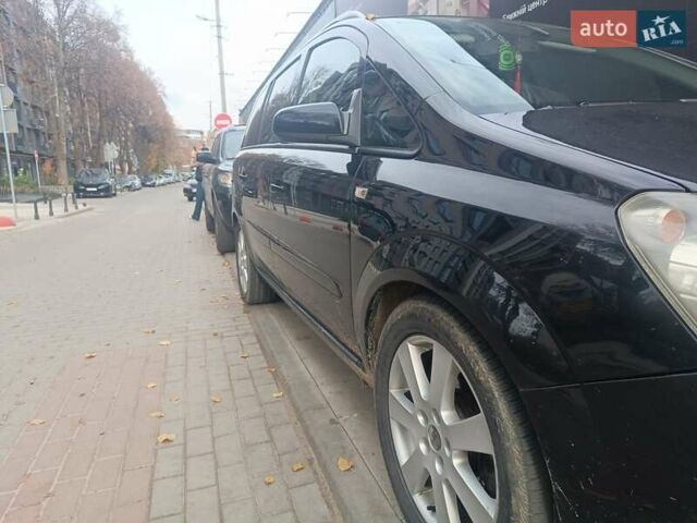 Черный Опель Зафира, объемом двигателя 1.91 л и пробегом 311 тыс. км за 5550 $, фото 6 на Automoto.ua