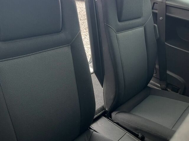 Черный Опель Зафира, объемом двигателя 0 л и пробегом 200 тыс. км за 5500 $, фото 5 на Automoto.ua