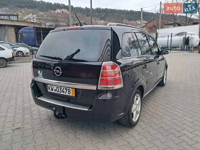 Черный Опель Зафира, объемом двигателя 1.8 л и пробегом 275 тыс. км за 5450 $, фото 23 на Automoto.ua