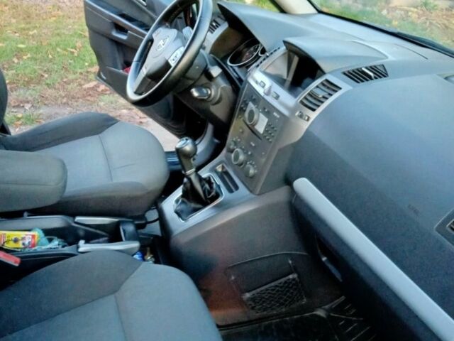 Опель Зафира 2006 в Немирове на Automoto.ua Черный Опель Зафира, объемом двигателя 1.8 л и пробегом 285 тыс. км за 6100 $, фото 6 на Automoto.ua
