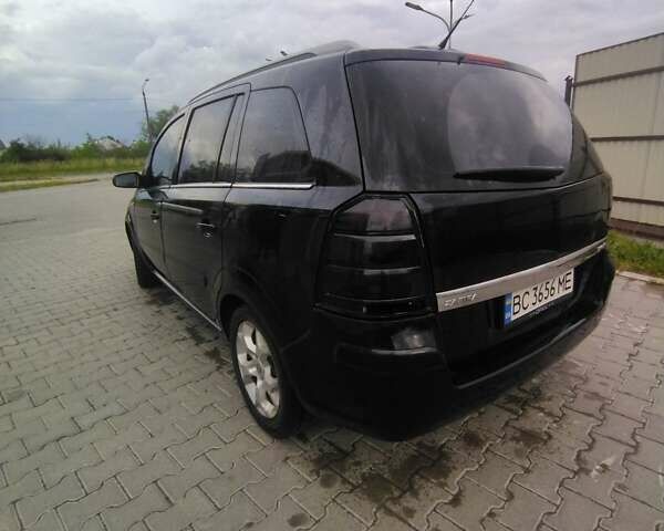 Черный Опель Зафира, объемом двигателя 0 л и пробегом 333 тыс. км за 5200 $, фото 6 на Automoto.ua
