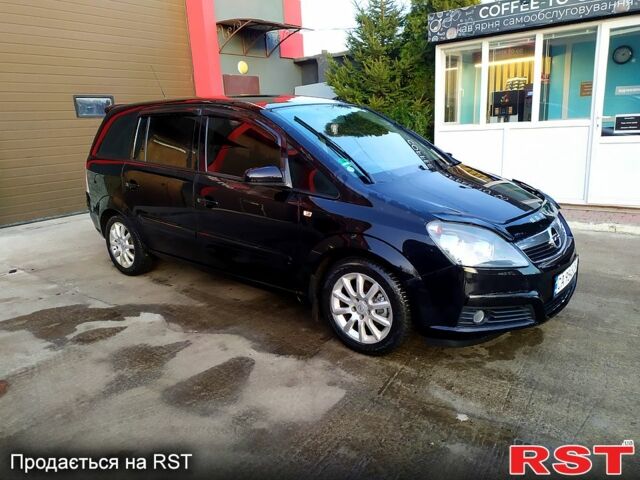 Черный Опель Зафира, объемом двигателя 1.6 л и пробегом 300 тыс. км за 5399 $, фото 4 на Automoto.ua