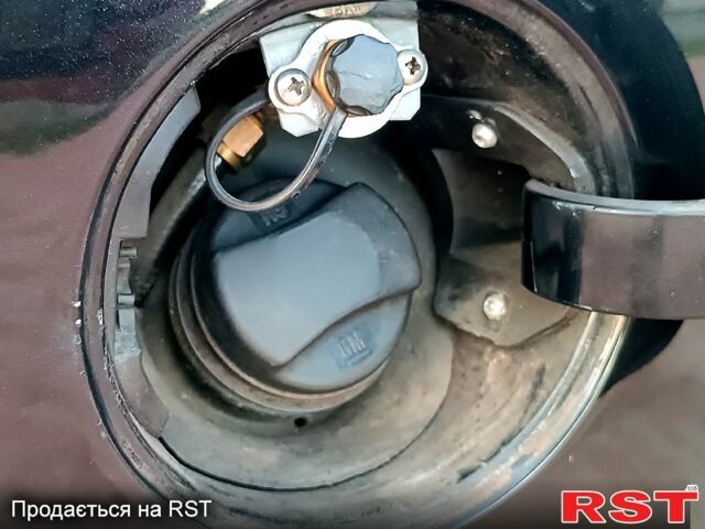 Черный Опель Зафира, объемом двигателя 1.8 л и пробегом 227 тыс. км за 5300 $, фото 3 на Automoto.ua