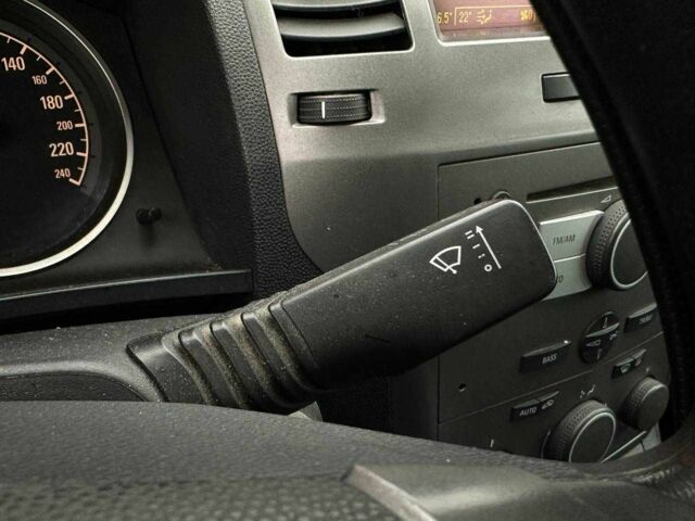 Чорний Опель Зафіра, об'ємом двигуна 0 л та пробігом 284 тис. км за 5190 $, фото 22 на Automoto.ua